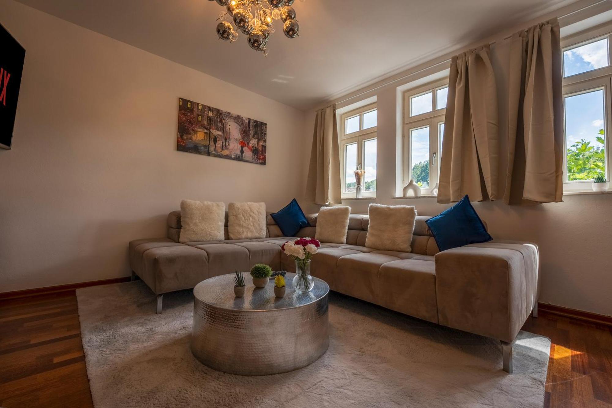 Schlossberg Residences - Markplatz City-Apartment Weinheim Kültér fotó