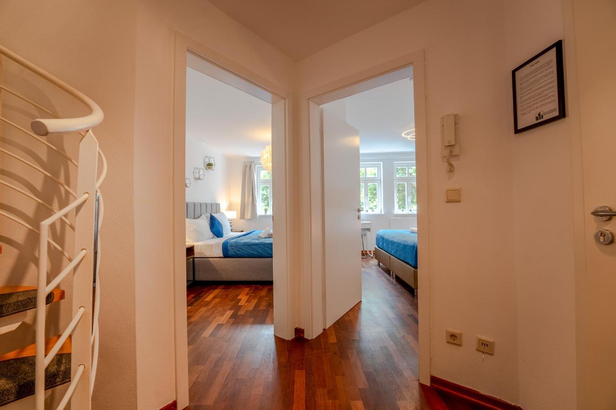 Schlossberg Residences - Markplatz City-Apartment Weinheim Kültér fotó